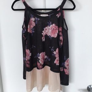 Floral print cold shoulder top